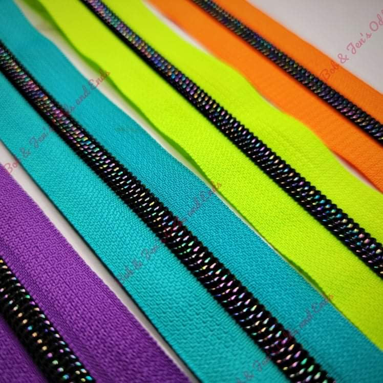 Zipper Tape & Pulls